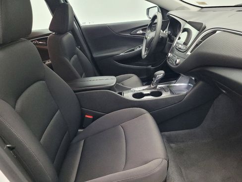 Used 2024 Chevrolet Malibu LT image 21