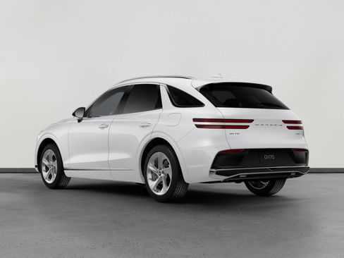 New 2026 Genesis GV70 2.5T AWD/4WD image 5