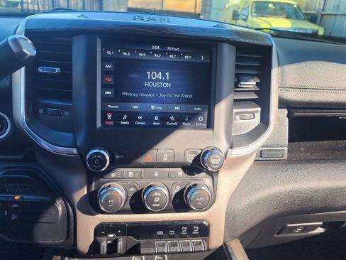 Used 2021 RAM 2500 Laramie AWD/4WD image 52