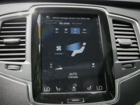 Used 2022 Volvo XC90 T5 Momentum w/ Climate Package AWD/4WD image 23
