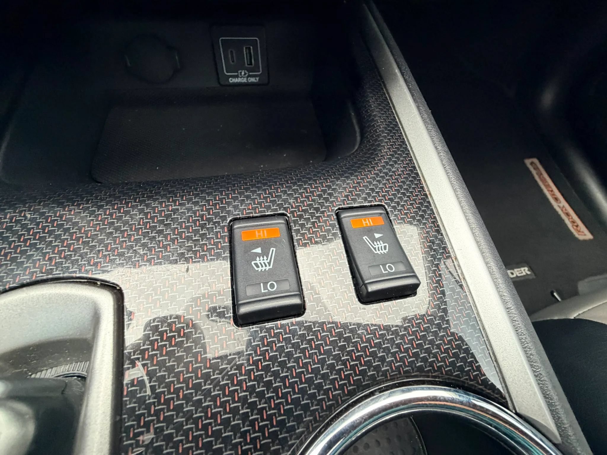 Used 2020 Nissan Pathfinder SL AWD/4WD image 18