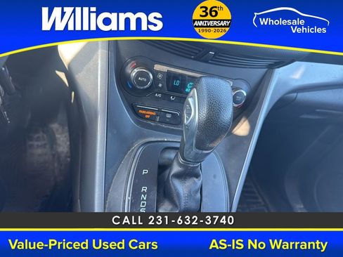 Used 2015 Ford Escape SE w/ Equipment Group 201A image 35