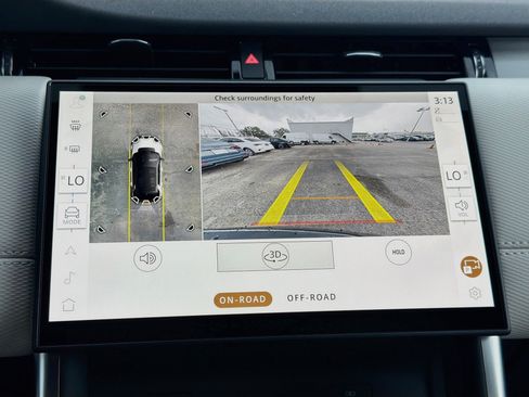 New 2026 Land Rover Discovery Sport Landmark AWD/4WD image 33