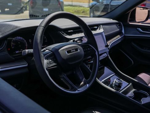 New 2026 Jeep Grand Cherokee Limited w/ Limited Altitude Package RWD image 14