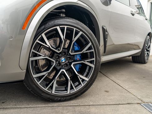 Used 2021 BMW X5 M w/ Competition Package AWD/4WD image 5