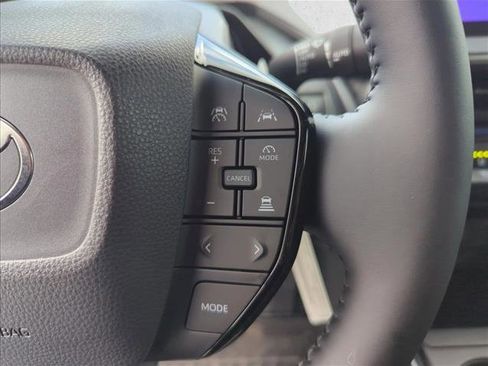 New 2026 Toyota Prius Limited FWD image 19