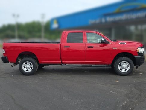 Used 2022 RAM 2500 Tradesman AWD/4WD image 10