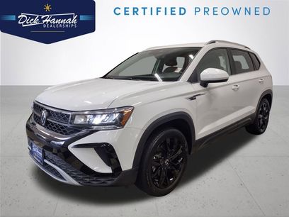 Certified 2023 Volkswagen Taos SE w/ Panoramic Sunroof Package