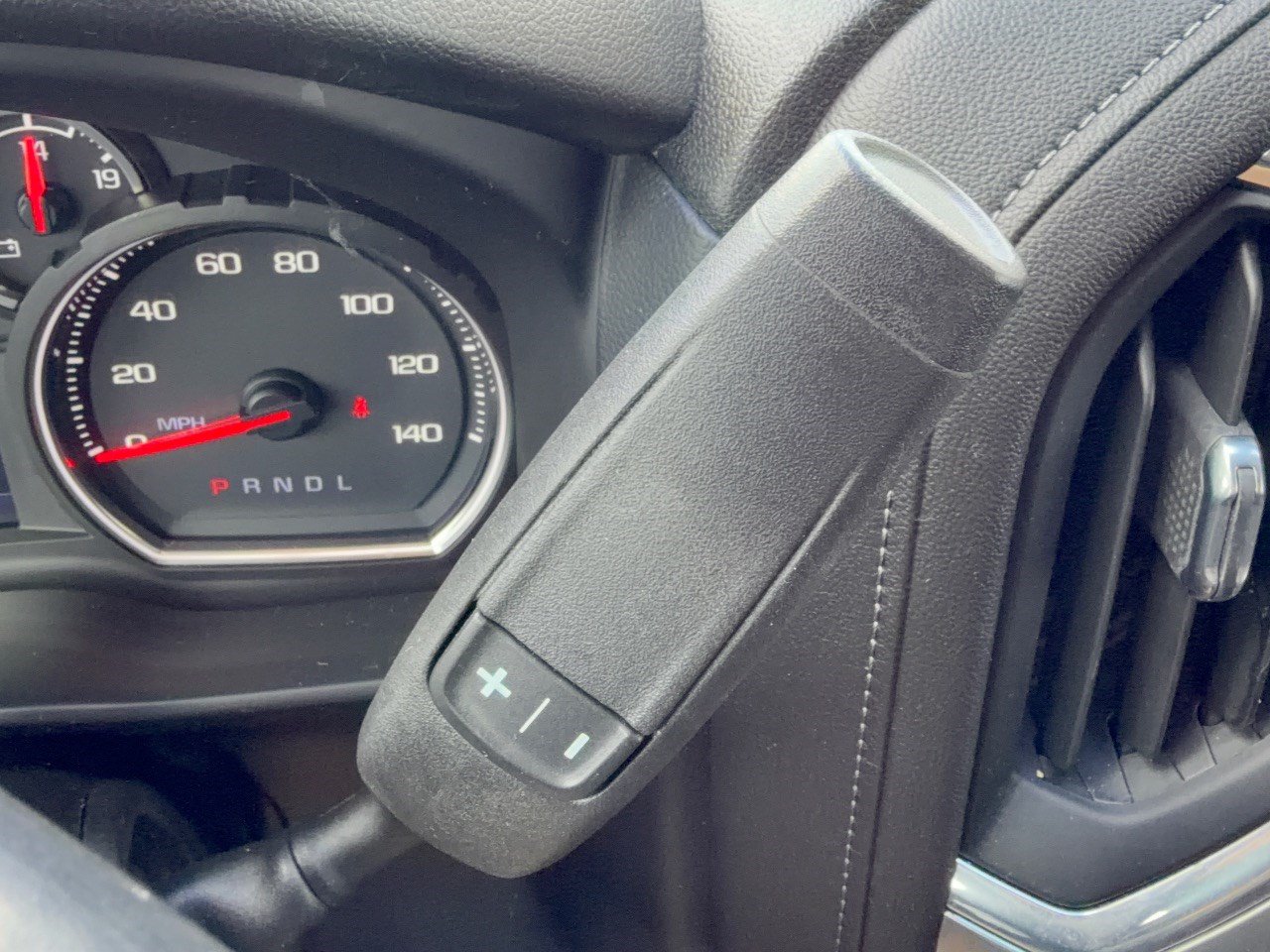 Used 2020 Chevrolet Silverado 1500 RST AWD/4WD image 21