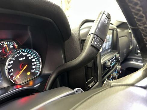 Used 2019 Chevrolet Silverado 1500 LT w/ All Star Edition AWD/4WD image 23