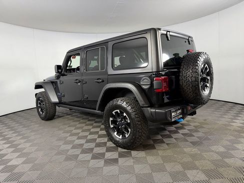 Certified 2025 Jeep Wrangler Unlimited Rubicon 4xe w/ Safety Group AWD/4WD image 9