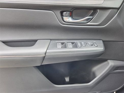 Used 2025 Honda CR-V Sport image 33