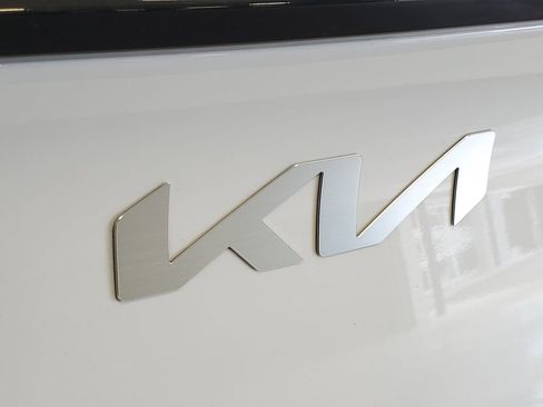 Used 2026 Kia Sportage LX FWD image 7