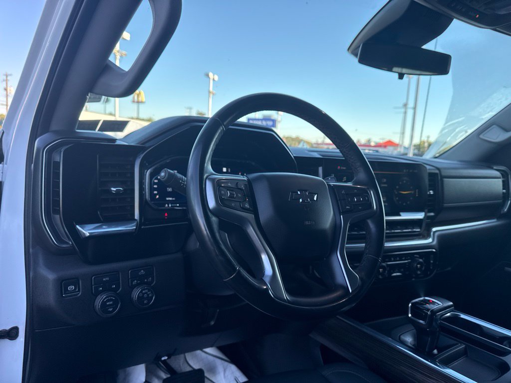 Used 2025 Chevrolet Silverado 1500 RST w/ Convenience Package II AWD/4WD image 20