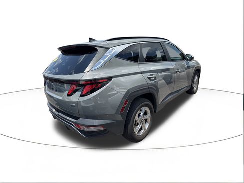 Used 2024 Hyundai Tucson SEL AWD/4WD image 2