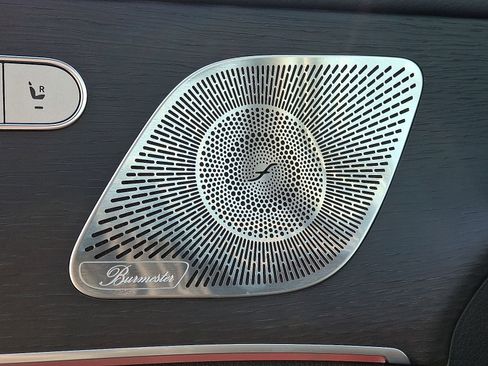 Used 2025 Mercedes-Benz GLE 350 4MATIC image 27