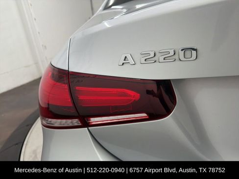 Used 2022 Mercedes-Benz A 220 image 12