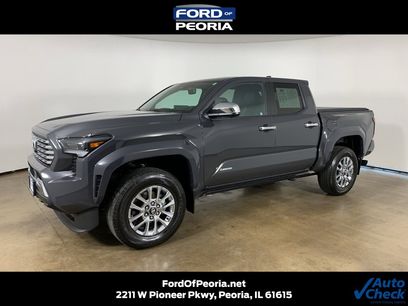 Used 2024 Toyota Tacoma Limited w/ Limited Package (LT)