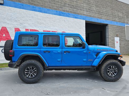 New 2026 Jeep Wrangler Unlimited Rubicon AWD/4WD image 8