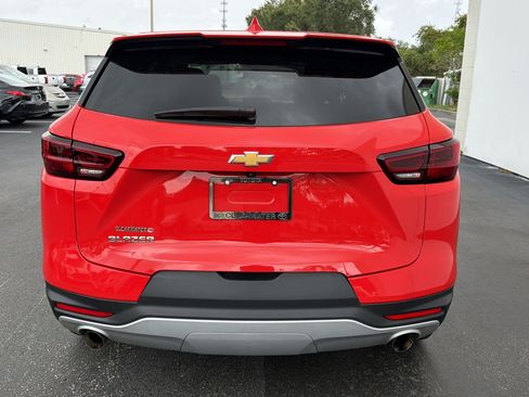Used 2025 Chevrolet Blazer LT FWD image 10