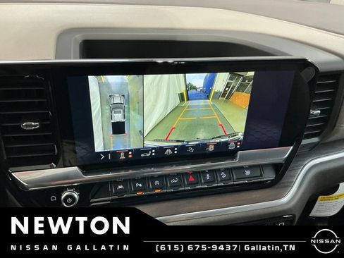 Used 2026 GMC Sierra 1500 SLT w/ SLT Premium Plus Package AWD/4WD image 21