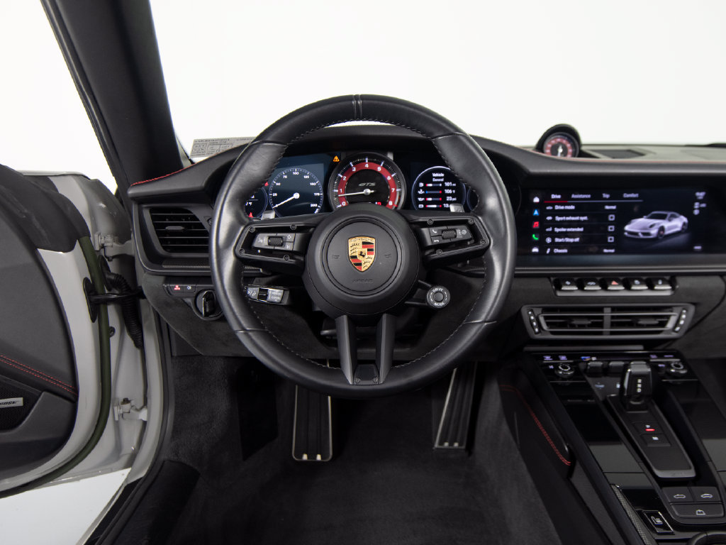 Certified 2022 Porsche 911 Carrera GTS RWD image 18