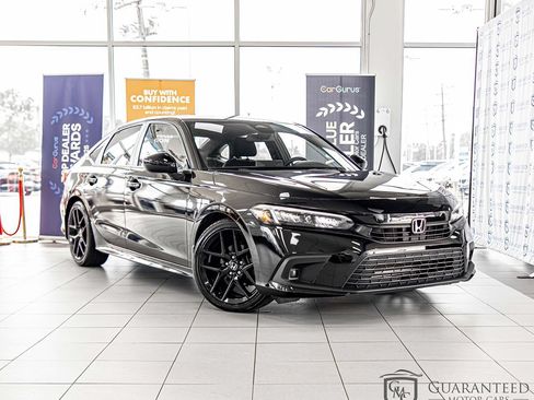 Used 2024 Honda Civic Sport image 3