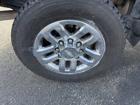 Used 2017 GMC Sierra 2500 SLE image 8