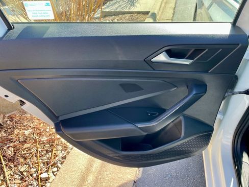 Used 2019 Volkswagen Jetta R-Line w/ R-Line Cold Weather Package image 14