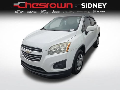 Used 2016 Chevrolet Trax LS FWD image 1