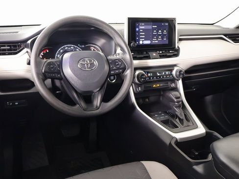 Used 2024 Toyota RAV4 XLE image 2