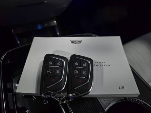 Used 2024 Cadillac Lyriq Sport image 43