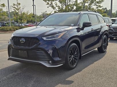 Used 2024 Toyota Highlander XSE