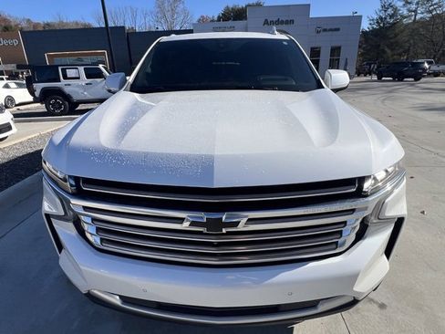 Used 2021 Chevrolet Suburban High Country image 8