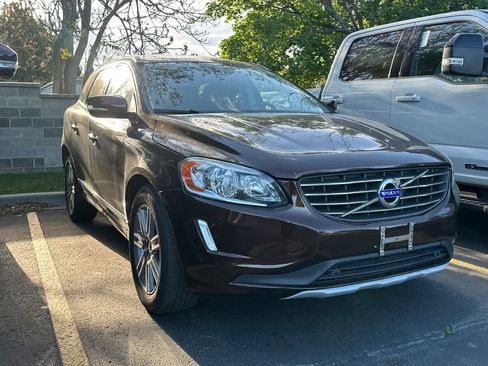 Used 2016 Volvo XC60 T6 w/ Protection Package AWD/4WD image 3