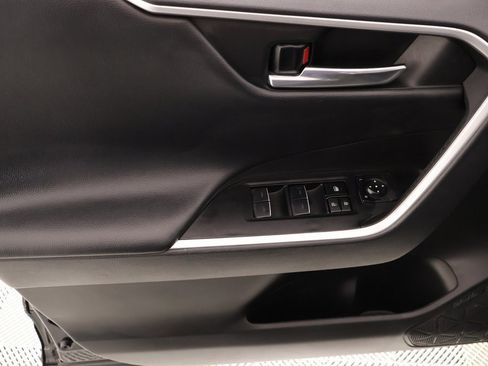 Used 2024 Toyota RAV4 Adventure image 15