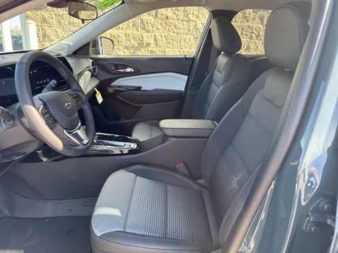 New 2026 Chevrolet Trax LT w/ Driver Confidence Package image 14