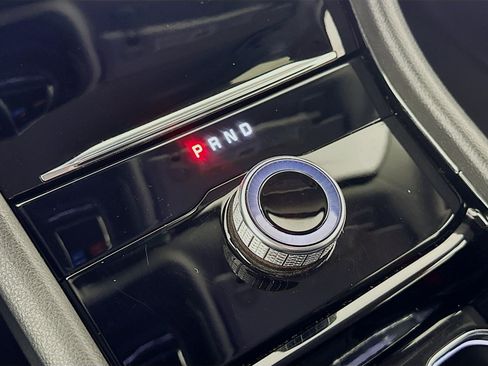 Used 2022 Jeep Grand Cherokee L Limited image 24