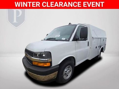 New 2025 Chevrolet Express 3500 Work Van w/ Power Convenience Package image 12