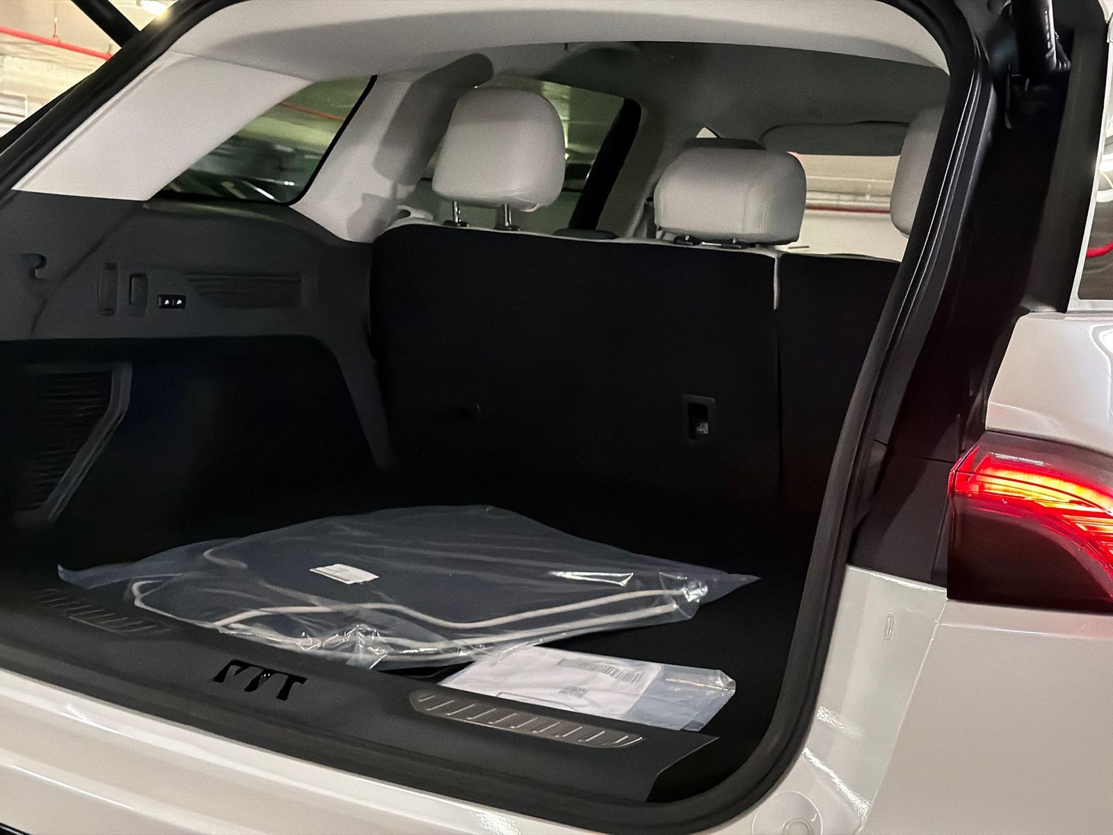 New 2026 Lincoln Nautilus Premier AWD/4WD image 7