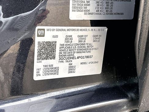 Used 2023 Chevrolet Silverado 1500 ZR2 w/ Technology Package image 36