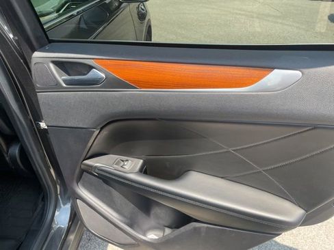Used 2019 Lincoln MKC Reserve w/ MKC Climate Package FWD image 52