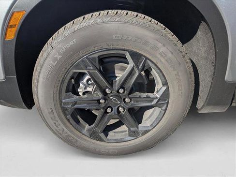 New 2025 Chevrolet Blazer LT w/ Midnight/Sport Edition image 10