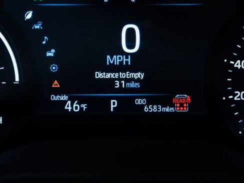 Used 2025 Toyota Sienna XLE image 18