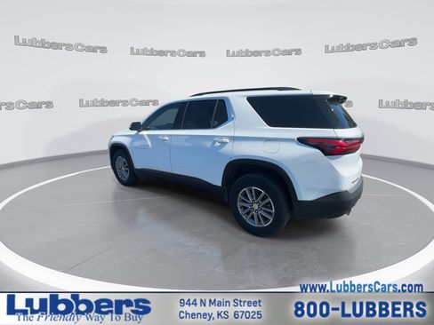Used 2023 Chevrolet Traverse LT FWD image 6