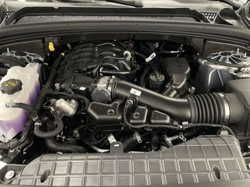 New 2025 Jeep Grand Cherokee L Limited w/ Trailer Tow Package image 42