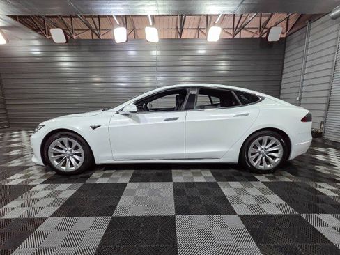 Used 2017 Tesla Model S 100D image 8