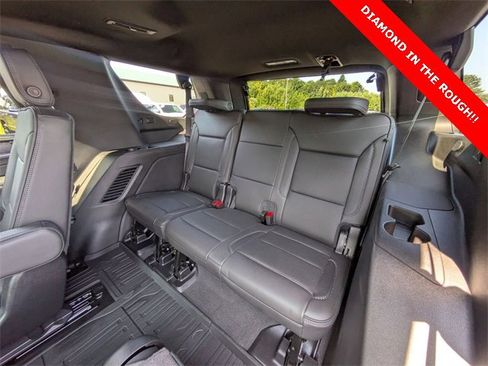 Used 2024 GMC Yukon Denali image 30