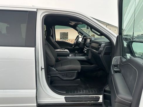 Used 2025 Ford F150 XLT w/ Equipment Group 302A MID image 27