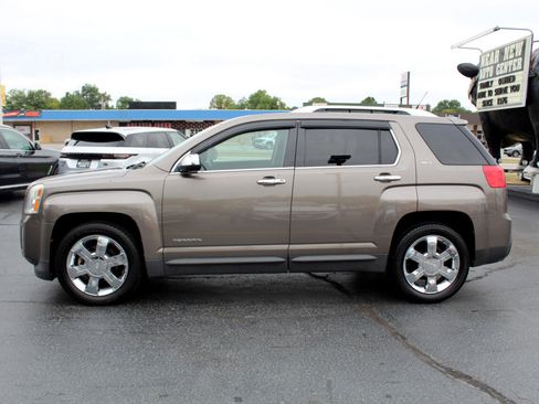 Used 2012 GMC Terrain SLT w/ Chrome and Technology Package image 8